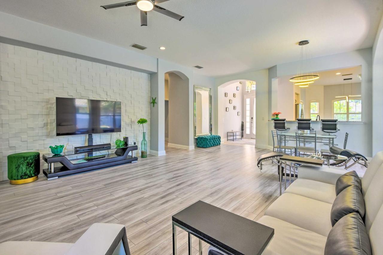 Sun-Soaked Sarasota Oasis With Pool And Hot Tub! Vila Exterior foto