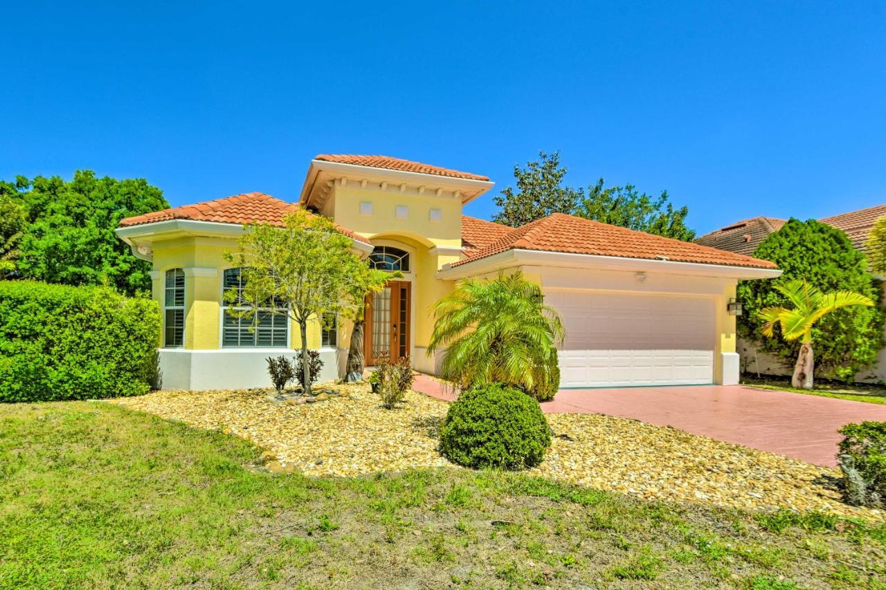 Sun-Soaked Sarasota Oasis With Pool And Hot Tub! Vila Exterior foto